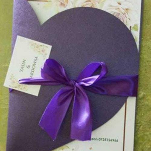 floral-wedding-card-04by Weddingcard center