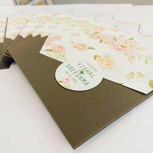 floral-wedding-card-20by Weddingcard center